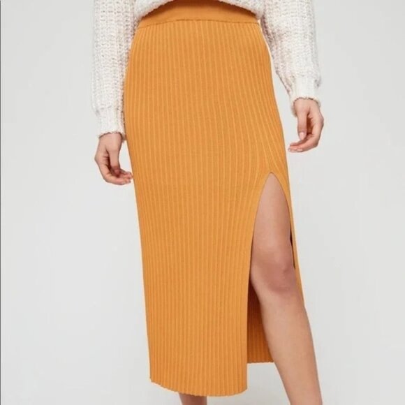 Aritzia Wilfred Zeta Midi Skirt Pleated High rise Ribbed Knit Side Slit Golden - Picture 3 of 14